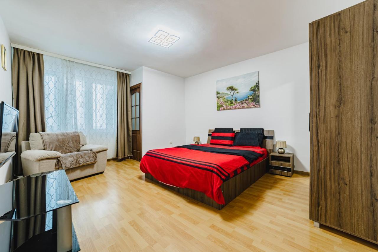 Studio Coresi Mall Brassó Kültér fotó