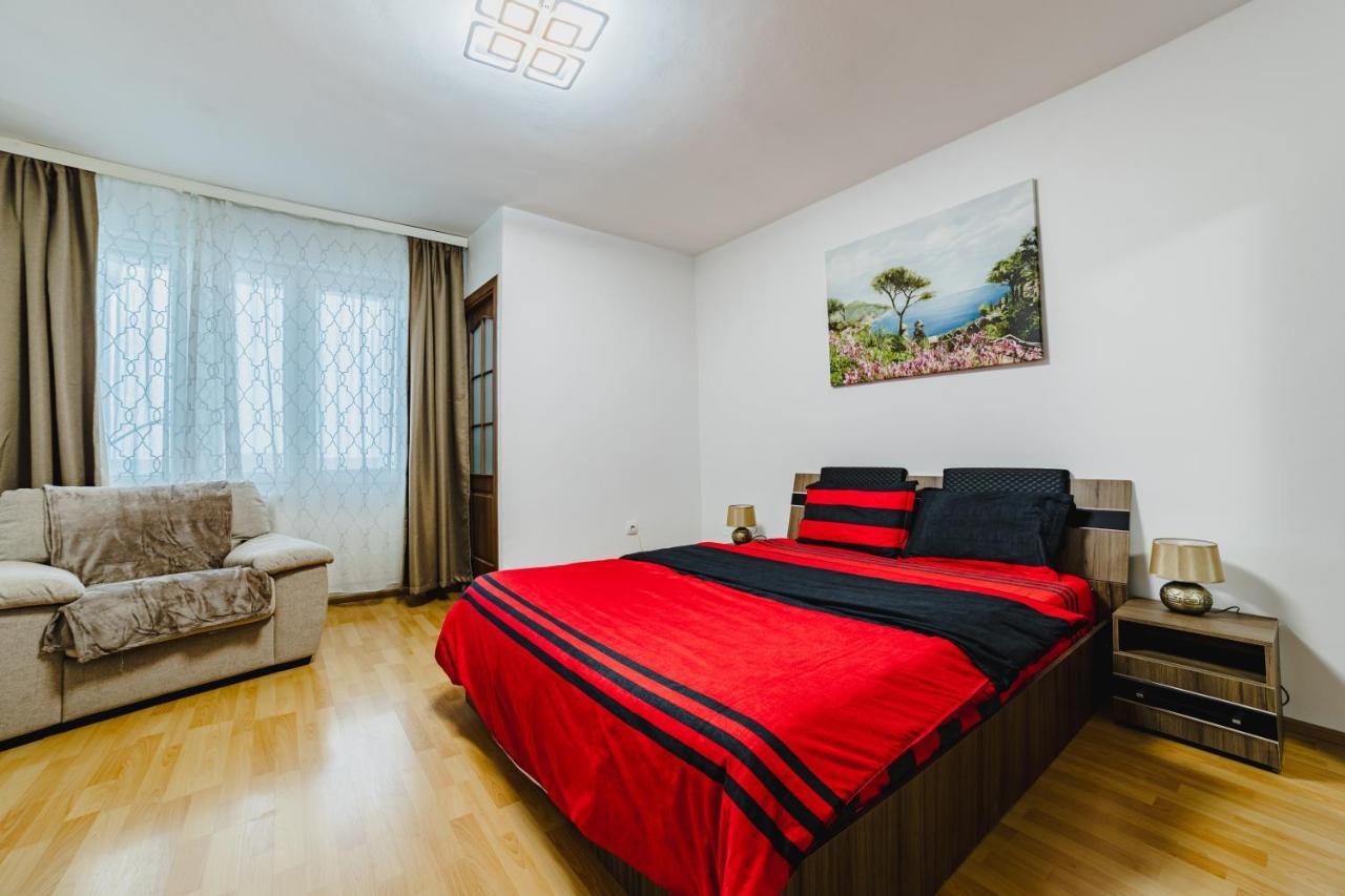 Studio Coresi Mall Brassó Kültér fotó